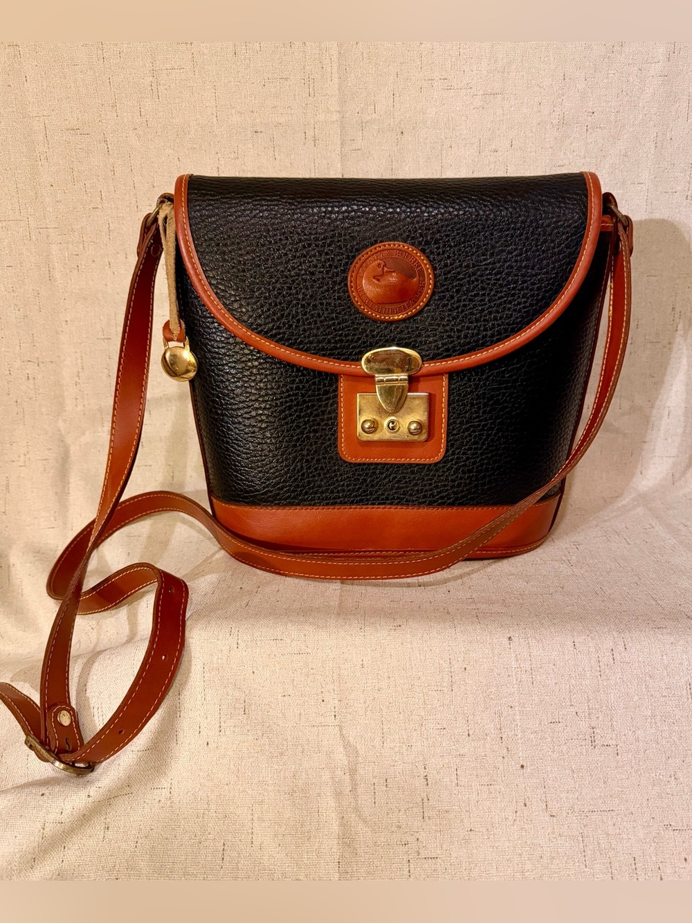 Vintage Dooney & Bourke Calvary Spectator Crossbody